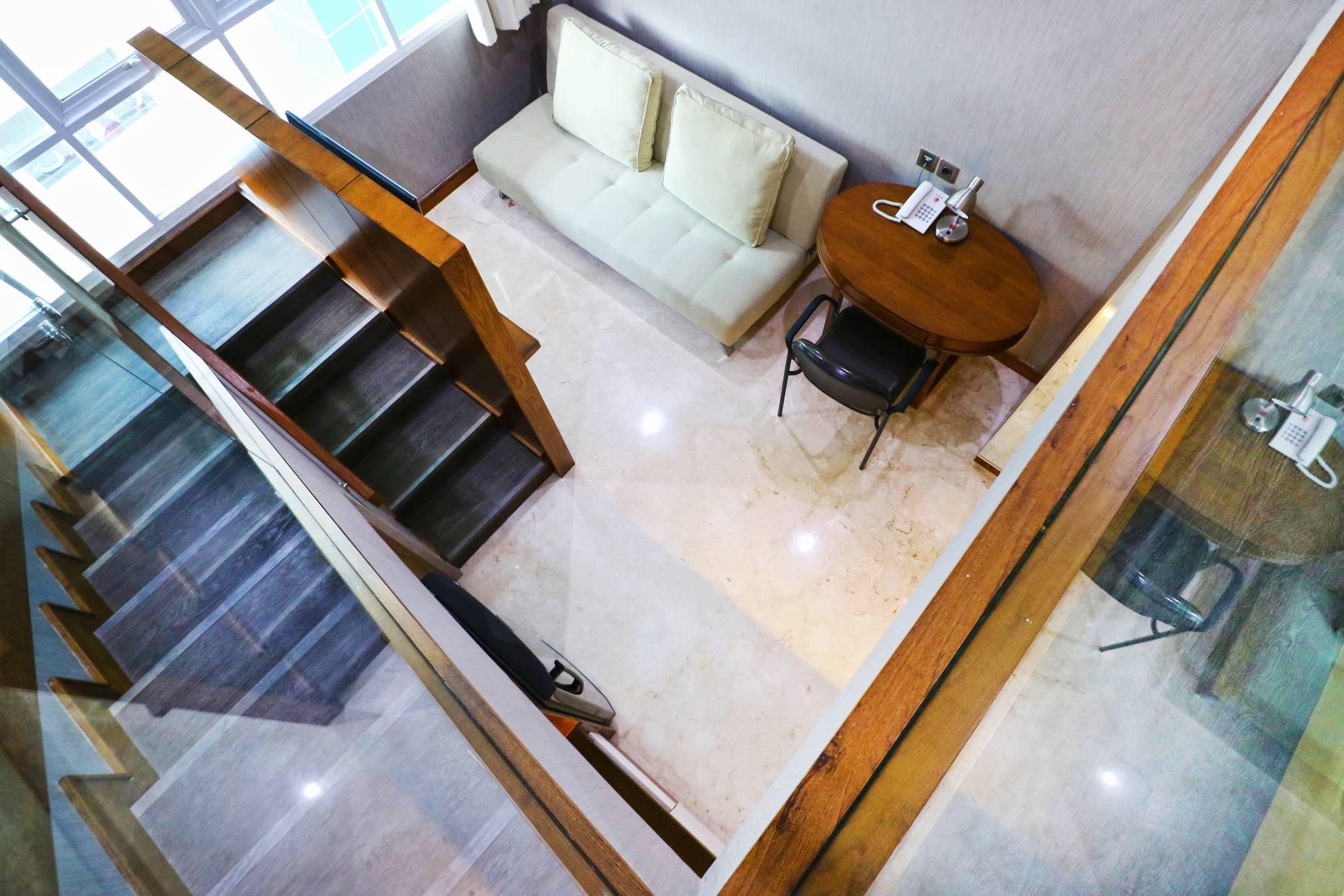 The Baile Hotel Джакарта Екстериор снимка